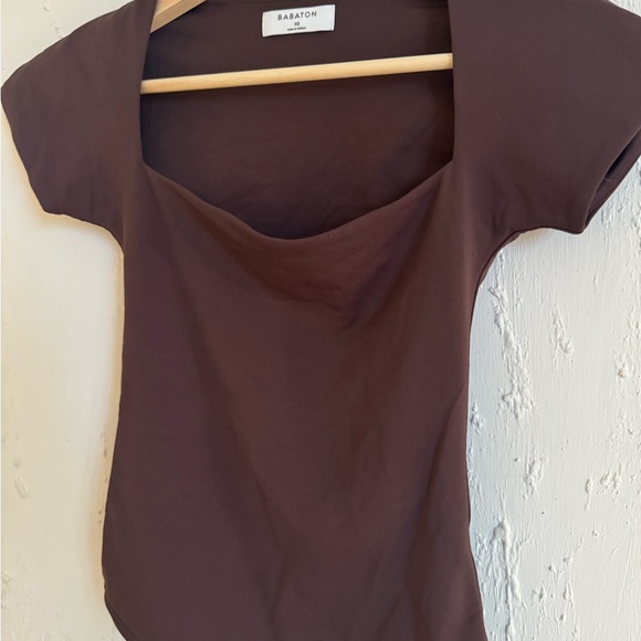Aritzia | Babaton Contour Squareneck Short Sleeve Bodysuit - Picture 4 of 4